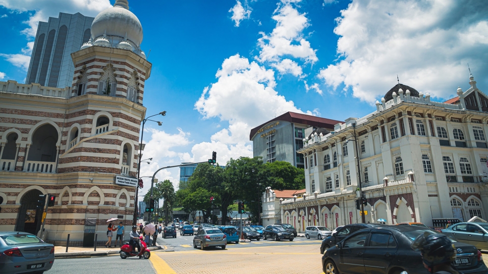 Malaysia mở cửa du lịch hoàn toàn từ 1/4